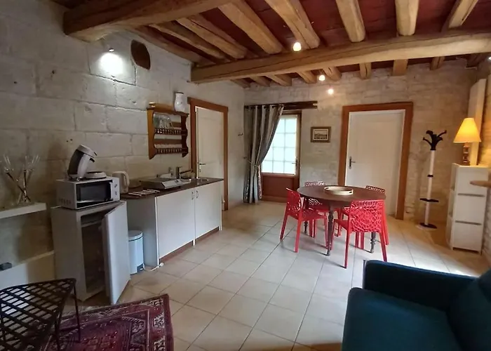 Le Logis De La Tour
